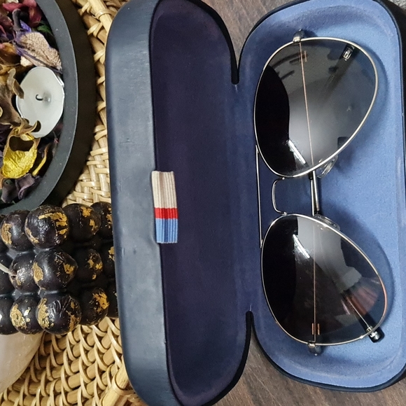 Tommy Hilfiger Other - Tommy hilfiger sunglasses.